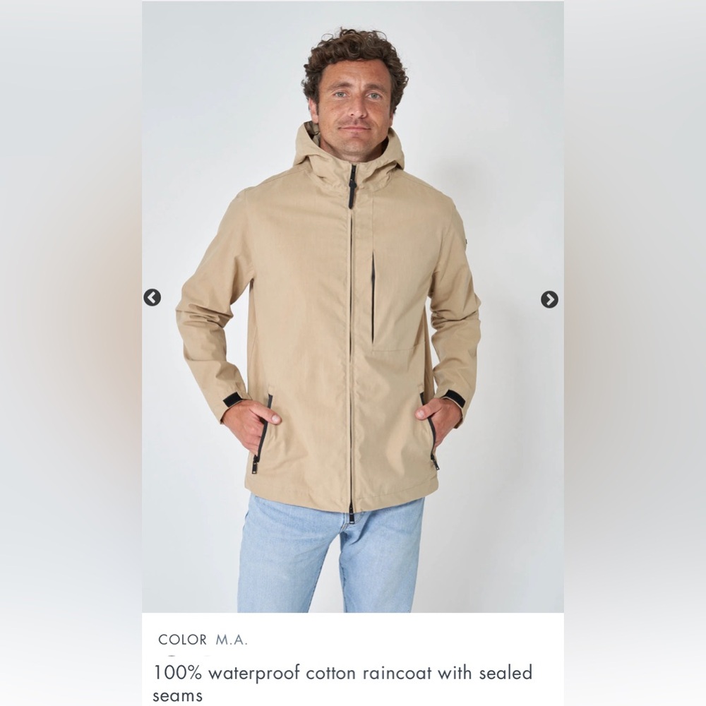 Batela NWT 100% waterproof rain jacket